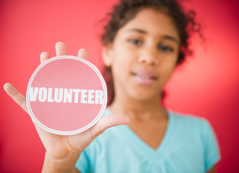 Raising Volunteers: How to Encourage Children to Give Back