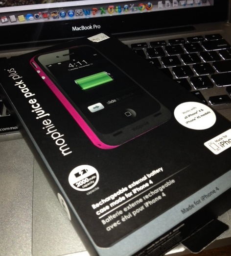 Business Travel Must Have: Mophie Juice Pack Plus Charger