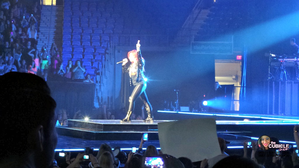 Demi Lovato Neon Lights Tour St. Louis