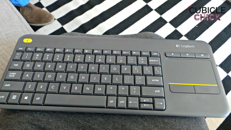 Review and Giveaway: Logitech Wireless Touch Keyboard K400