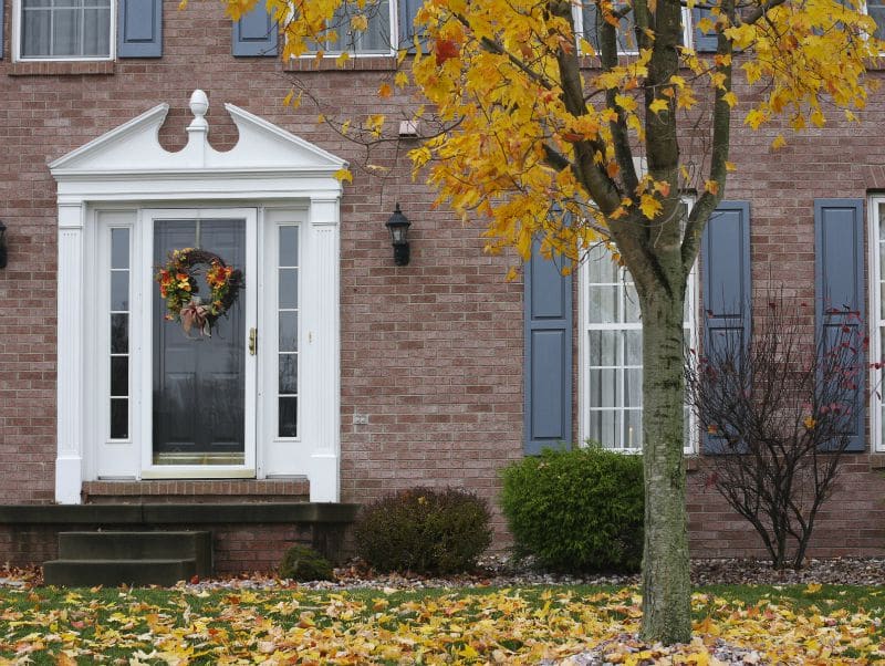 How to Prepare Your Home for Fall and Winter: 6 Must-Do Tasks