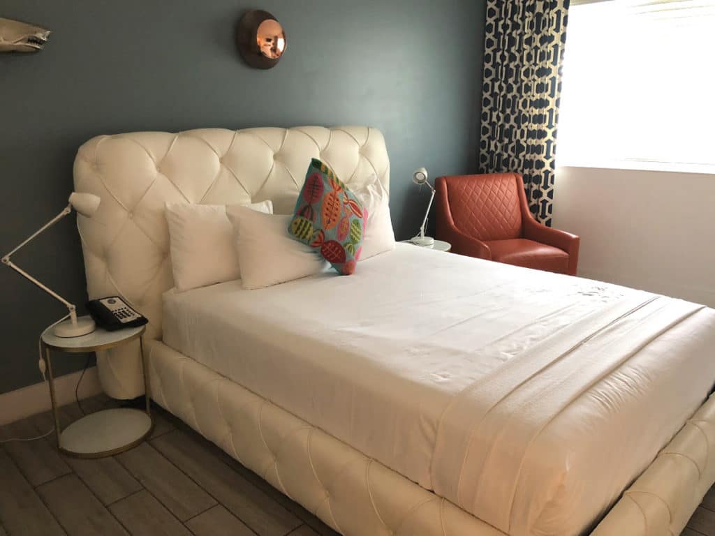 If you are looking for a getaway in Miami, you may want to take a look at Oceanside Hotel and Suites Miami Beach. Check out my review.