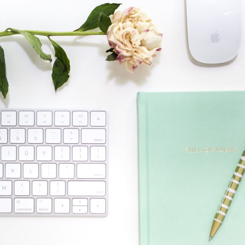 If you are looking for administrative professionals day gift ideas, I've got 7 of them that will impress as well as make you an employee favorite.
